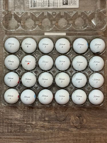 24 Titleist Pro V1 Golf Balls - 5A MINT CONDITION ONLY