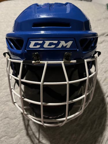 Medium CCM FitLite 90 Helmet (Used)