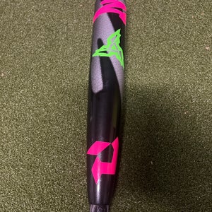 Limited edition 2025 DeMarini CF Zen Composite Bat USSSA (-8) Composite 22 oz 30" (Used)