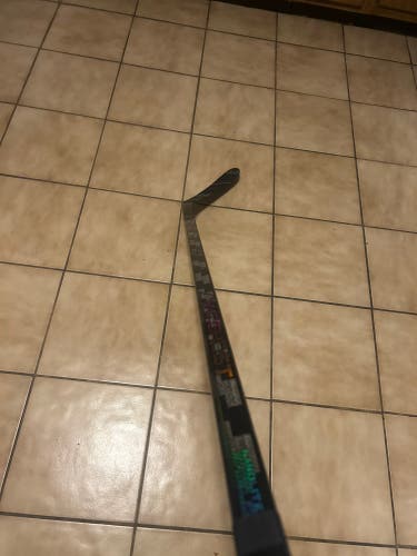 Intermediate CCM XF Ghost Right Handed Hockey Stick P28M 61 Flex (Used)