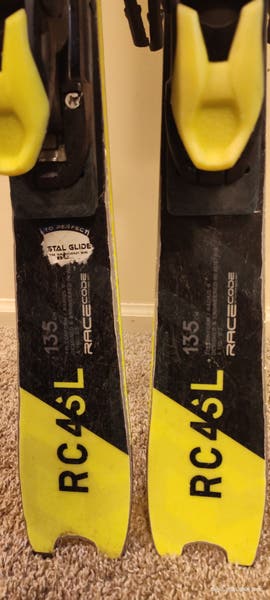 SL Racing 135 cm Fischer Progressor RC4 Skis With Bindings Max Din
