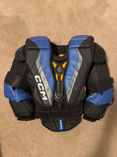 Large CCM EFlex 6 Goalie Chest Protector (Used)