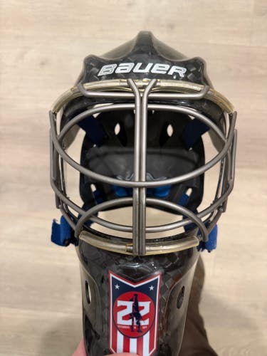 Senior Large Bauer NME 10 Goalie Mask (Used)