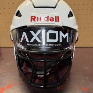 Riddell axiom adult medium 2025