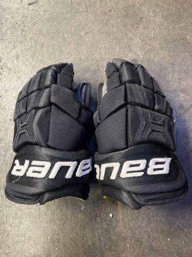 Bauer Supreme TotalOne MX3 Gloves 11" (Used)