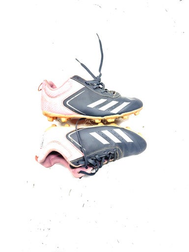 Used Adidas Soccer Cleats Grey Junior 02.5 11860-S000301553