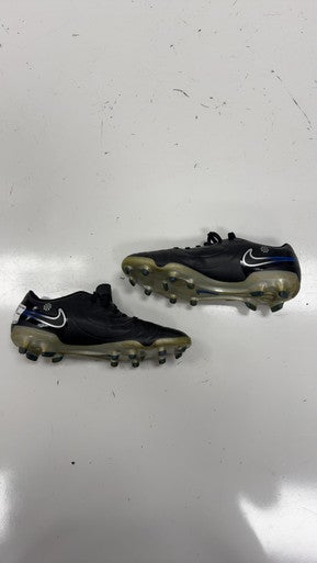 Used Nike Soccer Cleats Black Junior 05 11860-S000301654