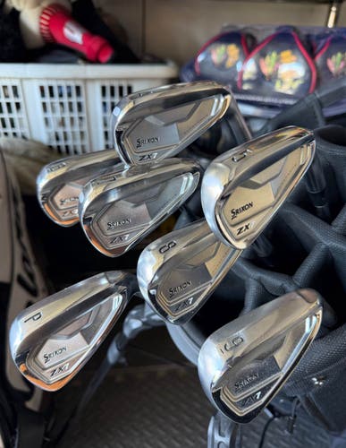 Srixon ZX7 MKII Golf Irons 4-PW