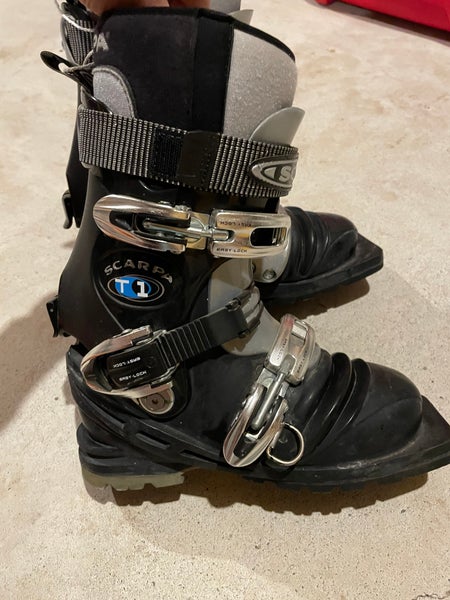 Mondo 23 & 23.5 Scarpa Telemark Ski Boots (Used)