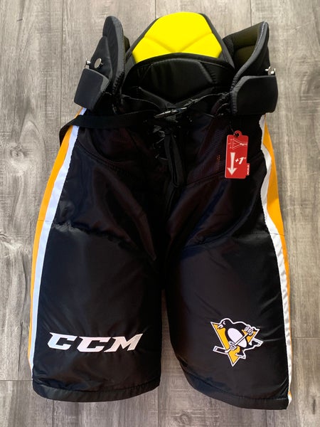 Senior Medium CCM HPTK Hockey Pants Pro Stock (New).............