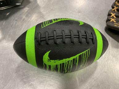 Used Nike Junior Football 11614-S000225251