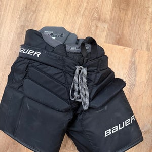 Intermediate Small Bauer Elite Hockey Goalie Pants (Used)