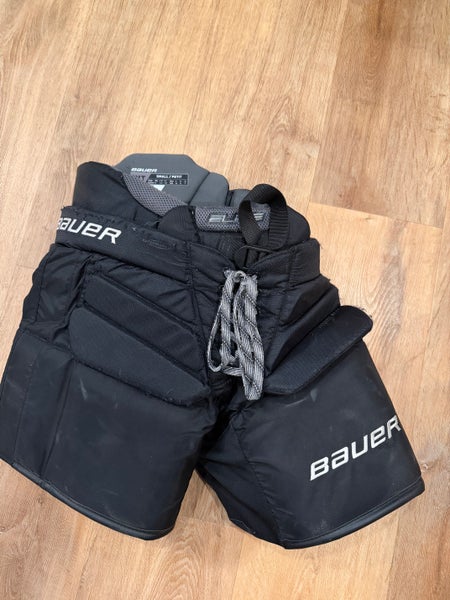 Intermediate Small Bauer Elite Hockey Goalie Pants (Used)