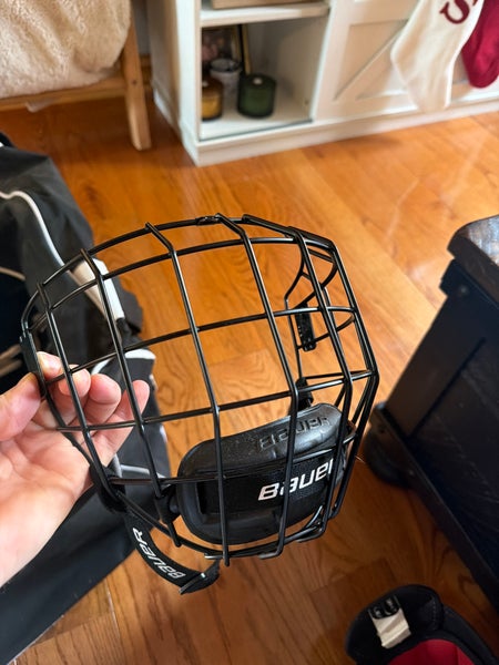 Medium Bauer Re-Akt Cage Full Cage (New)