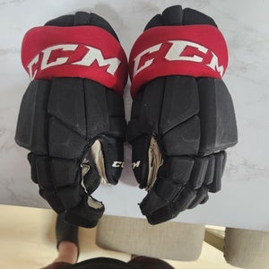 CCM HGTKPP Gloves 15" Pro Stock (Used)
