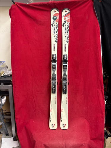 Skis: Rossignol 166 cm All Mountain Skis (Used)