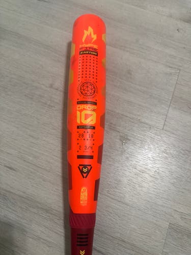 Easton Hype Fire Composite USSSA Certified Bat (-10) 18 oz 28" (Used)