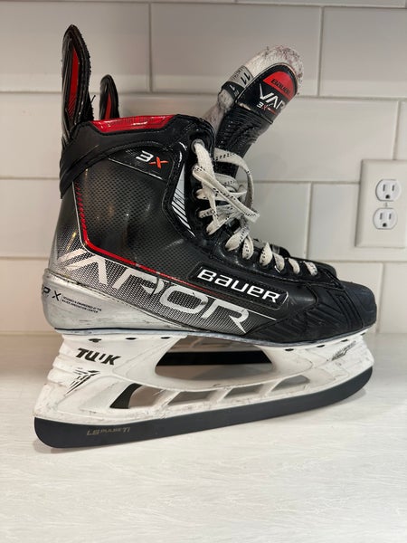 Senior Bauer Vapor 3X Hockey Skates 7 (Used)