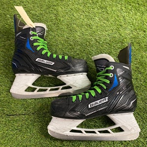 Intermediate Bauer Vapor VOLT Hockey Skates Regular Width 6 (Used)