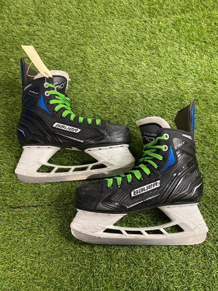 Intermediate Bauer Vapor VOLT Hockey Skates Regular Width 6 (Used)