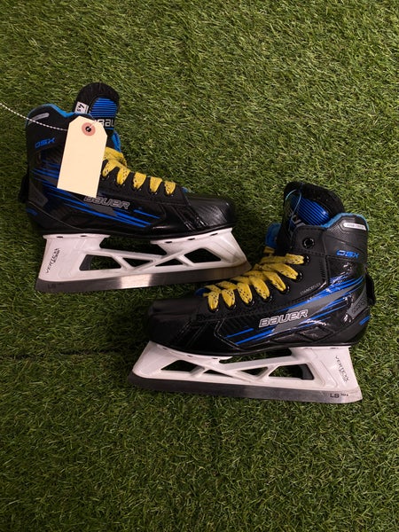 Intermediate Bauer GSX Hockey Goalie Skates Regular Width Size 4.5 (Used)