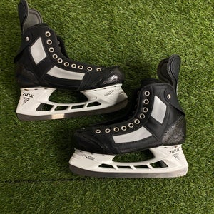 Senior MLX Hockey Skates 7 (Used)
