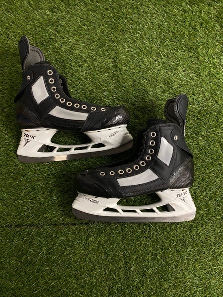 Senior MLX Hockey Skates 7 (Used)