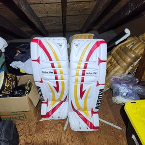 33 + 1 Vaughn Goalie Leg Pads (Used) V5   7800