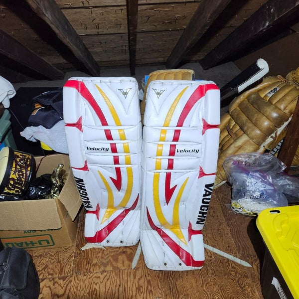 34" Vaughn Goalie Leg Pads (Used)