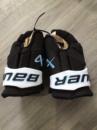 Utah Hockey Club Durzi Game Worn Bauer Vapor Hyperlite Gloves 14" (Used)