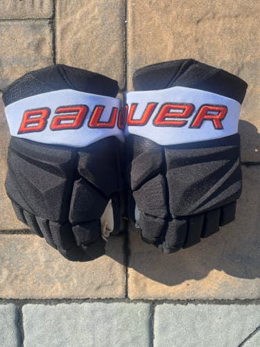 Bauer Vapor Hyperlite Gloves Flyers 13” kuzmenko
