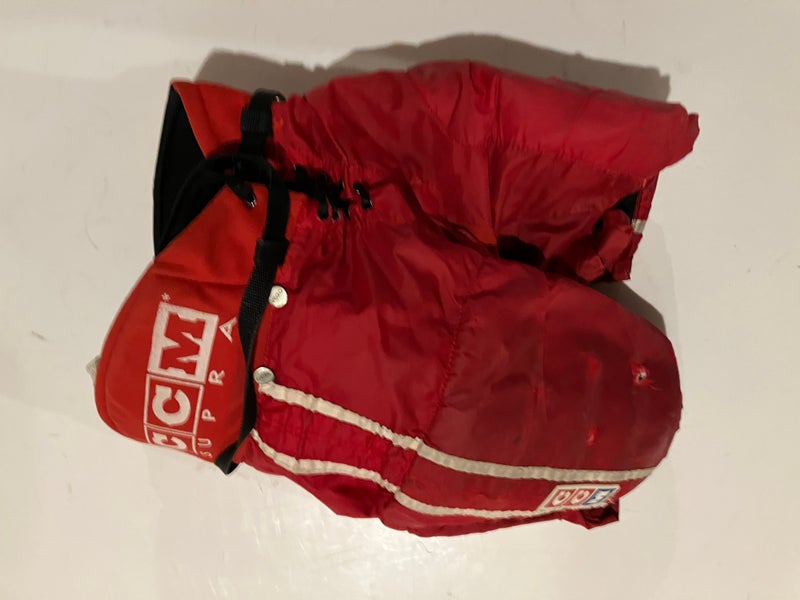 Junior Medium CCM Supra Hockey Pants (Used)