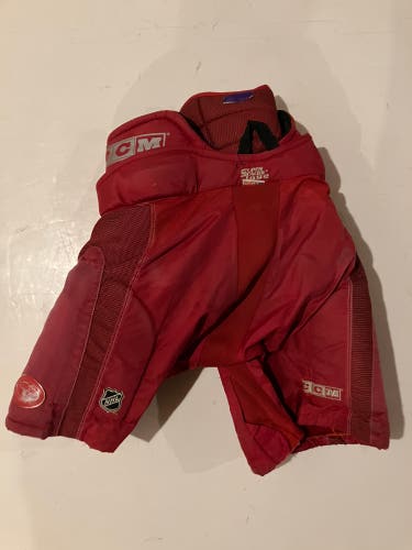 Junior Large CCM Super Tacks 892 Hockey Pants (Used)