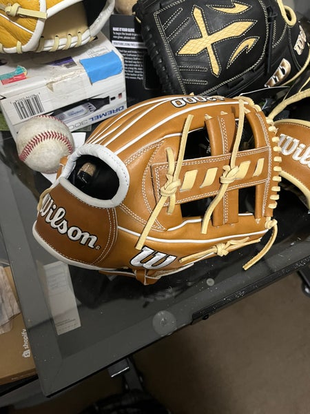 Wilson A2000 RH Infield Baseball Glove 11.5" (New)