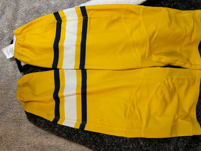 University of Michigan Wolverines Pro Stock AK L Yellow and Blue Hockey Socks