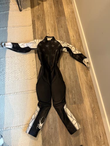 Spyder Ski Suit (Used) size 10/12