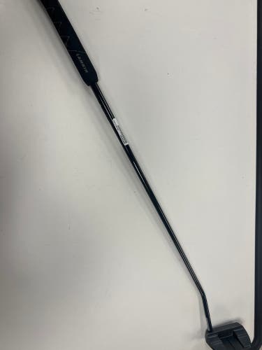 Cleveland Huntington Beach Mallet Right Handed Putter 34" (Used)