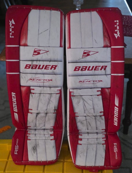 32" Bauer Reactor R5 Pro Goalie Leg Pads (Used)