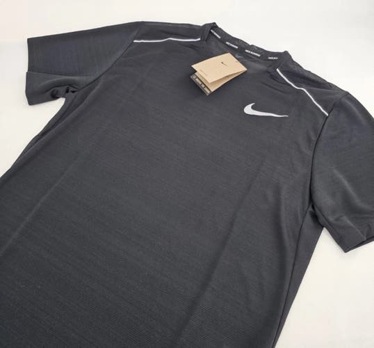 Size Large Men's Nike Dri-Fit Miler Short Sleeve Running Top Shirt AJ7565 010 NEW NWT