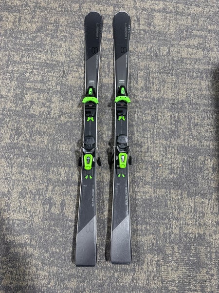 Elan Explore 8 152 cm Skis With EL10 GW Bindings (Used)