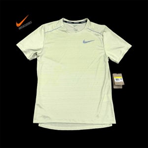 Size Small Men's Nike Dri-Fit Miler Short Sleeve Running Top Shirt AJ7565 371 NEW NWT
