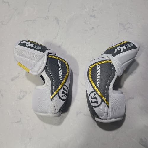 Junior Large Warrior Dynasty AX2 Elbow Pads (New)