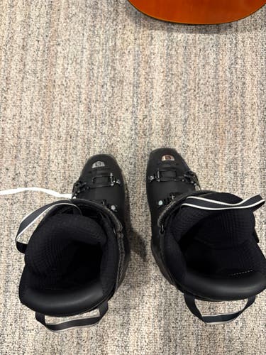 Mondo 26 & 26.5 Men's Salomon X Pro Ski Boots (Used)