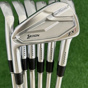 LH Srixon ZX7 Forged Iron Set 4-P / Dynamic Gold X100 Extra Stiff