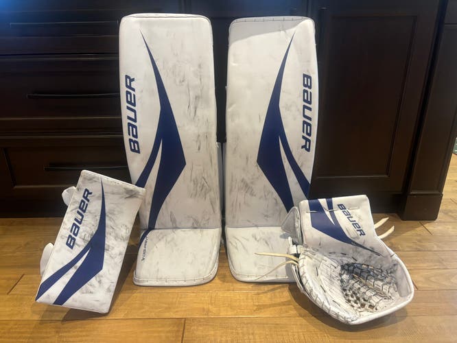 Pro Stock 36+1 Bauer Digiprint Pro Goalie Pads & Gloves Set Woll Leafs