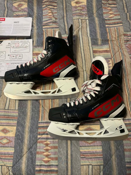 2023 CCM JetSpeed FT670 Hockey Skates Regular Width 10 (New)