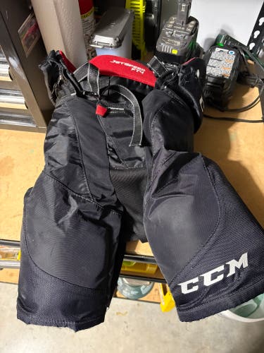 Junior Medium CCM JetSpeed FT4 Hockey Pants (Used)