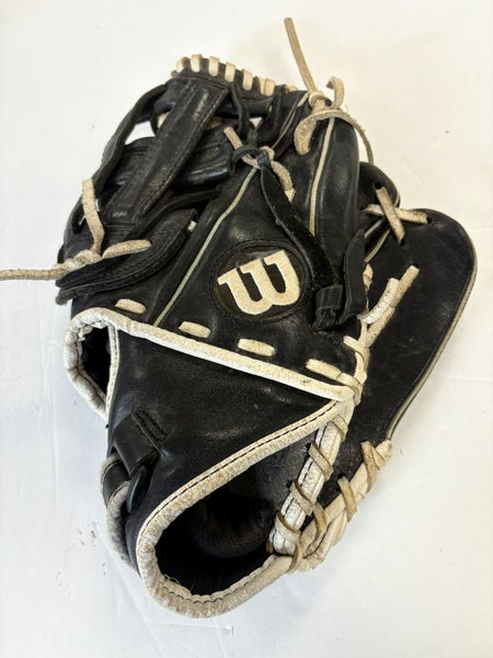 Wilson A600 RH Baseball Glove 12" (Used)
