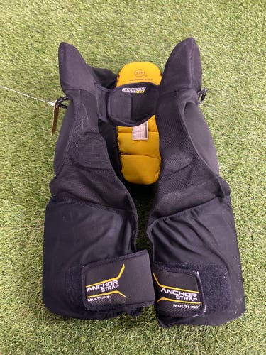 Junior XL Bauer Supreme TotalOne MX3 Girdle (Used)