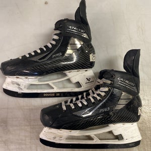 True NHL Catalyst Pro Mens Pro Stock Size 10.5 Pro Stock MIC 88654